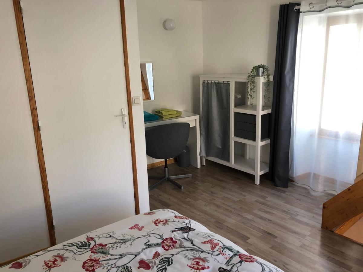 La Maisonnette Auvergnate Vertaizon Εξωτερικό φωτογραφία