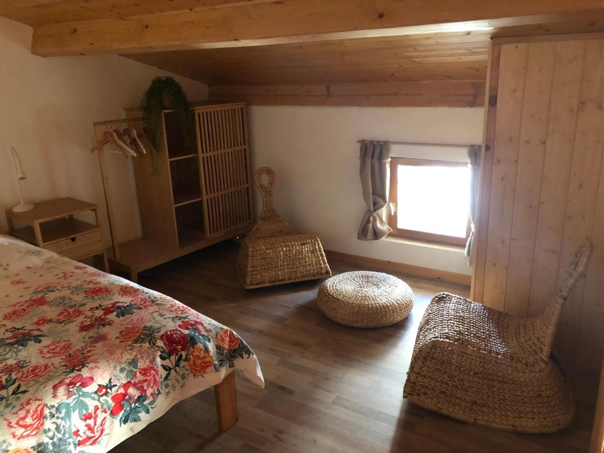 La Maisonnette Auvergnate Vertaizon Εξωτερικό φωτογραφία